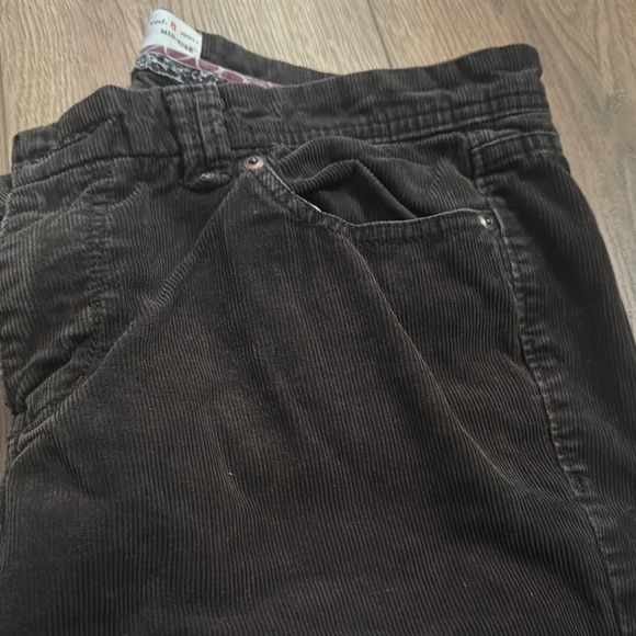 Women’s Brown flared Corduroy Pants - Picture 2 of 6